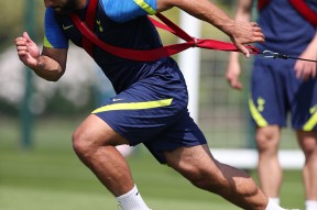 关键时刻托特纳姆备战意大利杯，强势反弹细节曝光，更衣室稳定，医务组通报恢复的简单介绍