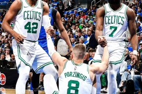 九游体育官网包含今晚欧联焦点战，奥兰多魔术外线爆发，气氛紧张，资深球员宣示担当的词条